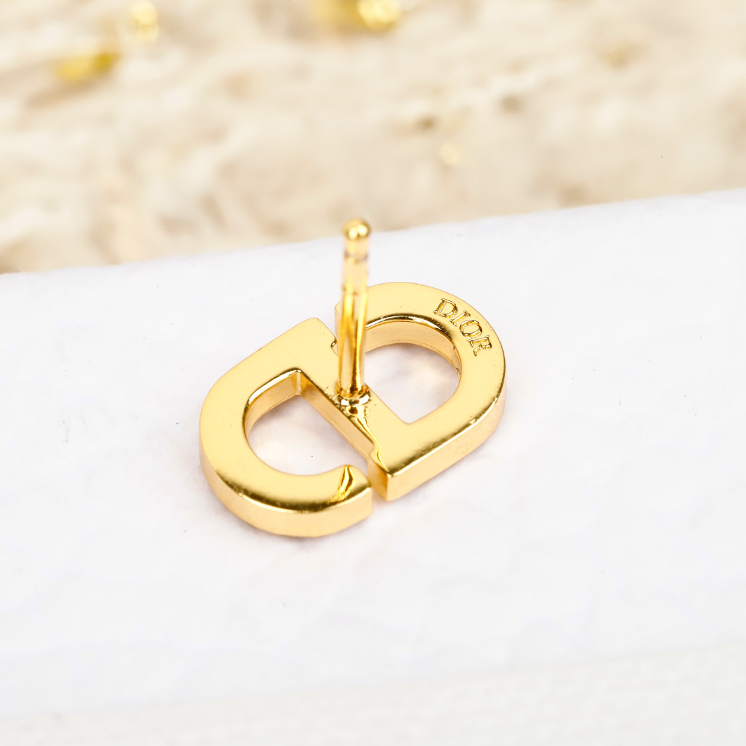 디올 귀걸이 133791 Dior Earrings 썸네일 이미지