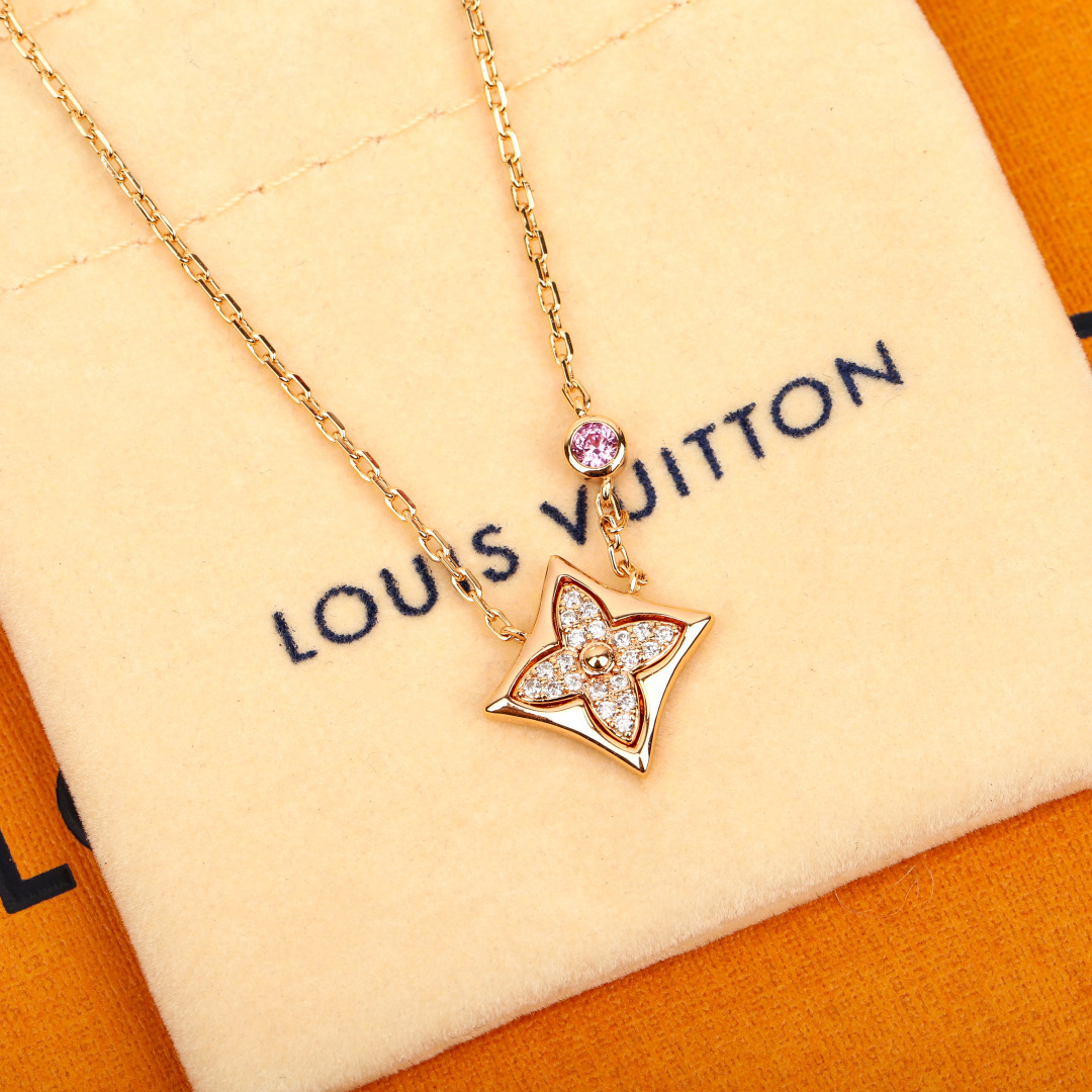 【】粉色蓝宝石钻石项链，七夕限量版，现货❗️量大咨询客Fu❗️路易威登推出七夕限量版 Color Blo