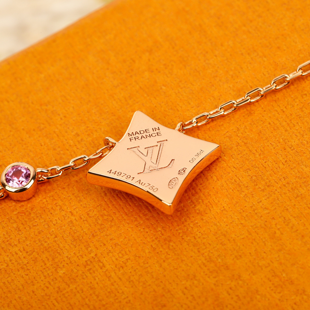 【】粉色蓝宝石钻石项链，七夕限量版，现货❗️量大咨询客Fu❗️路易威登推出七夕限量版 Color Blo