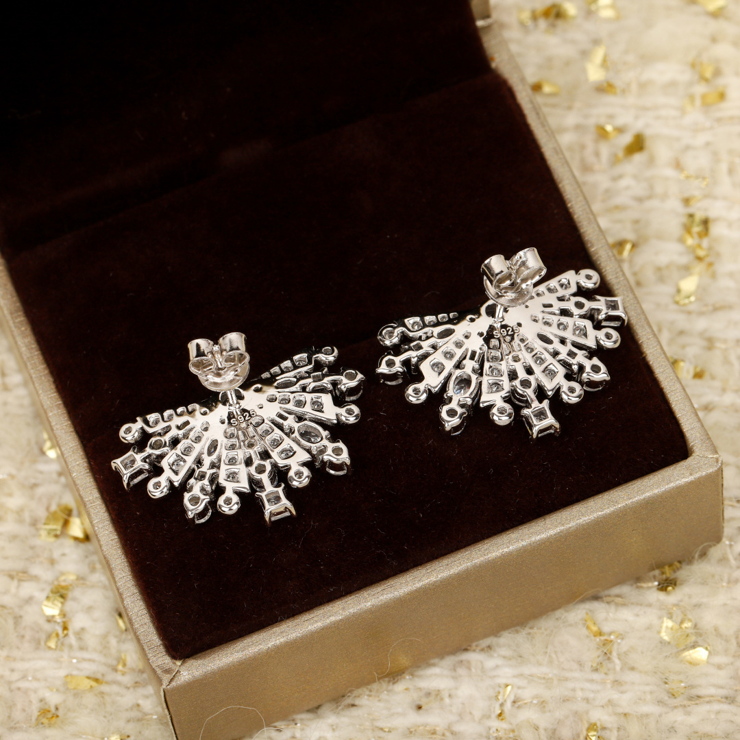 【】量大咨询客Fu❗️【彩宝系列-扇形钻石耳环】通体925纯银保色度做到目前市面最优！！独家配方！！里里