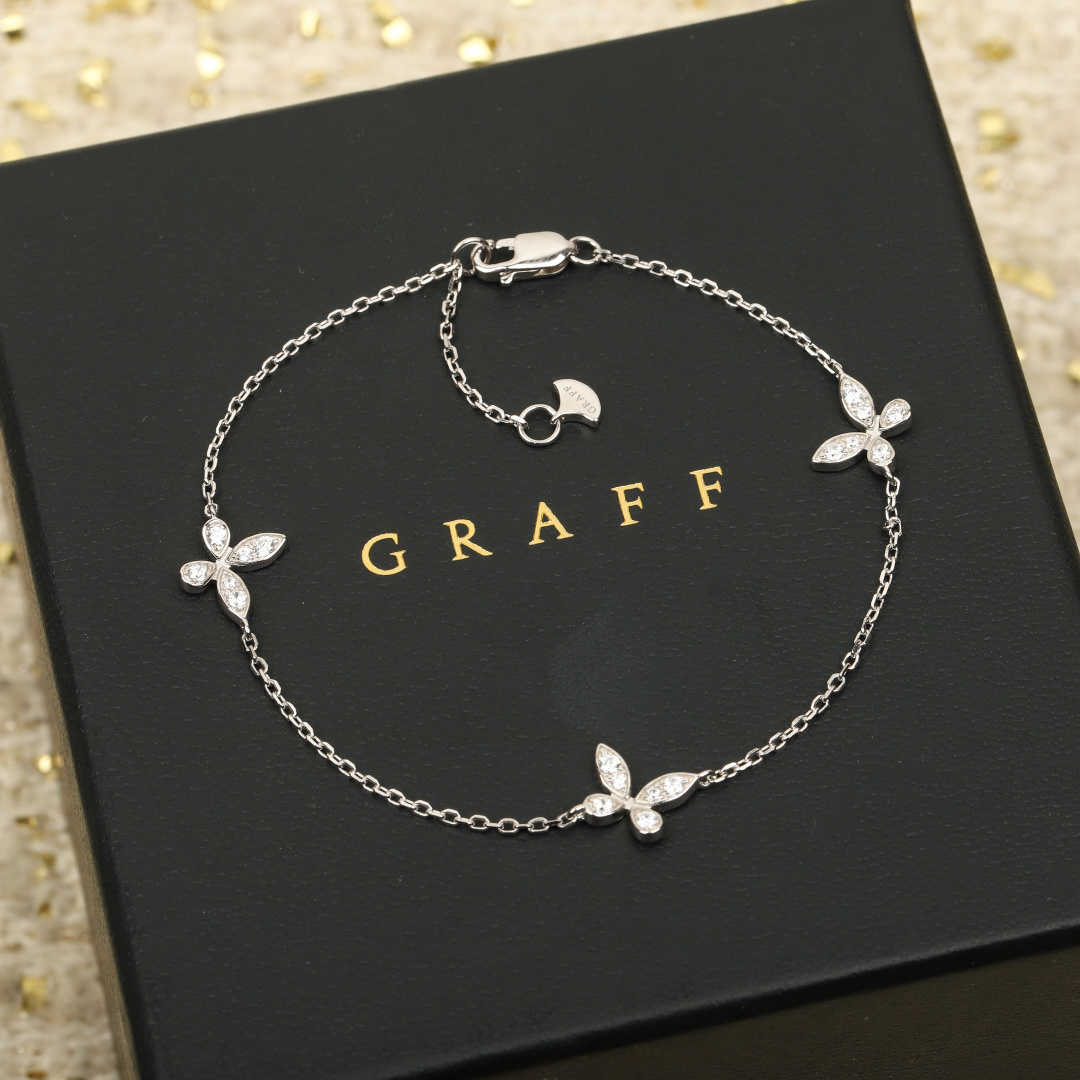 【】 幻影蝴蝶手链 ，可订做真金真钻，只做对版官网真金货，Pk市面各种金货❗️量大咨询客FuPrince