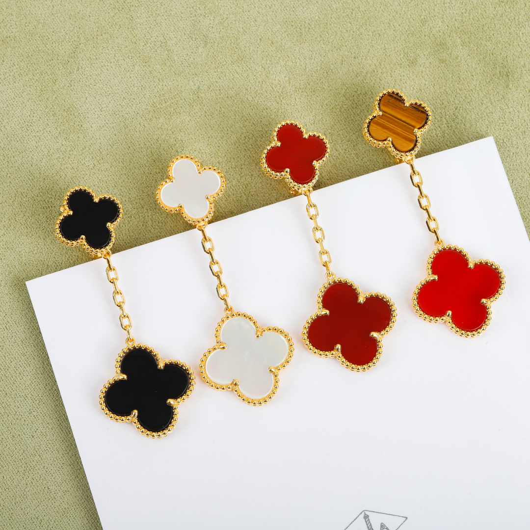 【】双花耳扣不带钻 官网。50000+ 认准唯一一家真正购入珠宝类官网开发的，可订做真金真钻，只做对版官