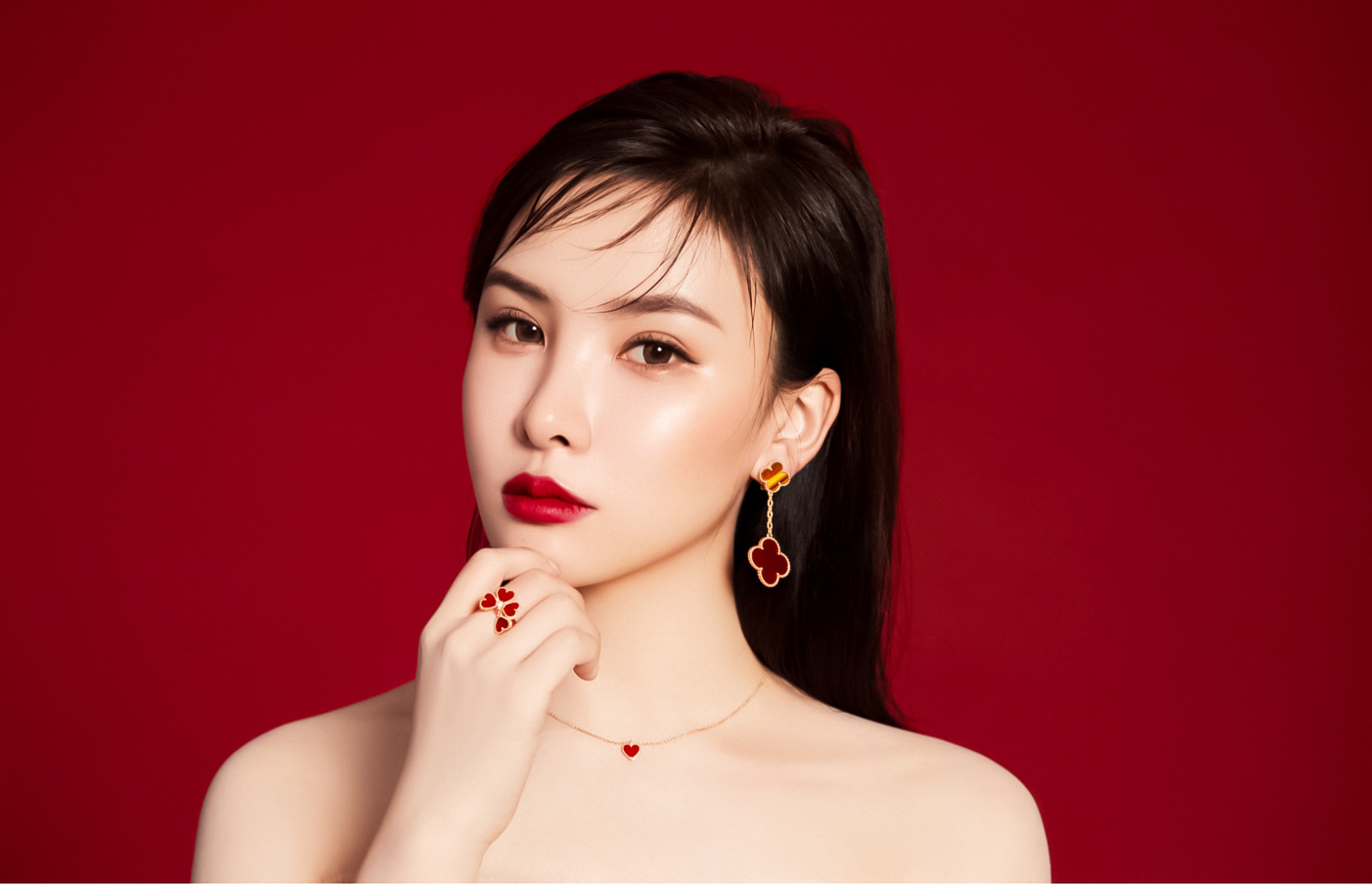 【】双花耳扣不带钻 官网。50000+ 认准唯一一家真正购入珠宝类官网开发的，可订做真金真钻，只做对版官