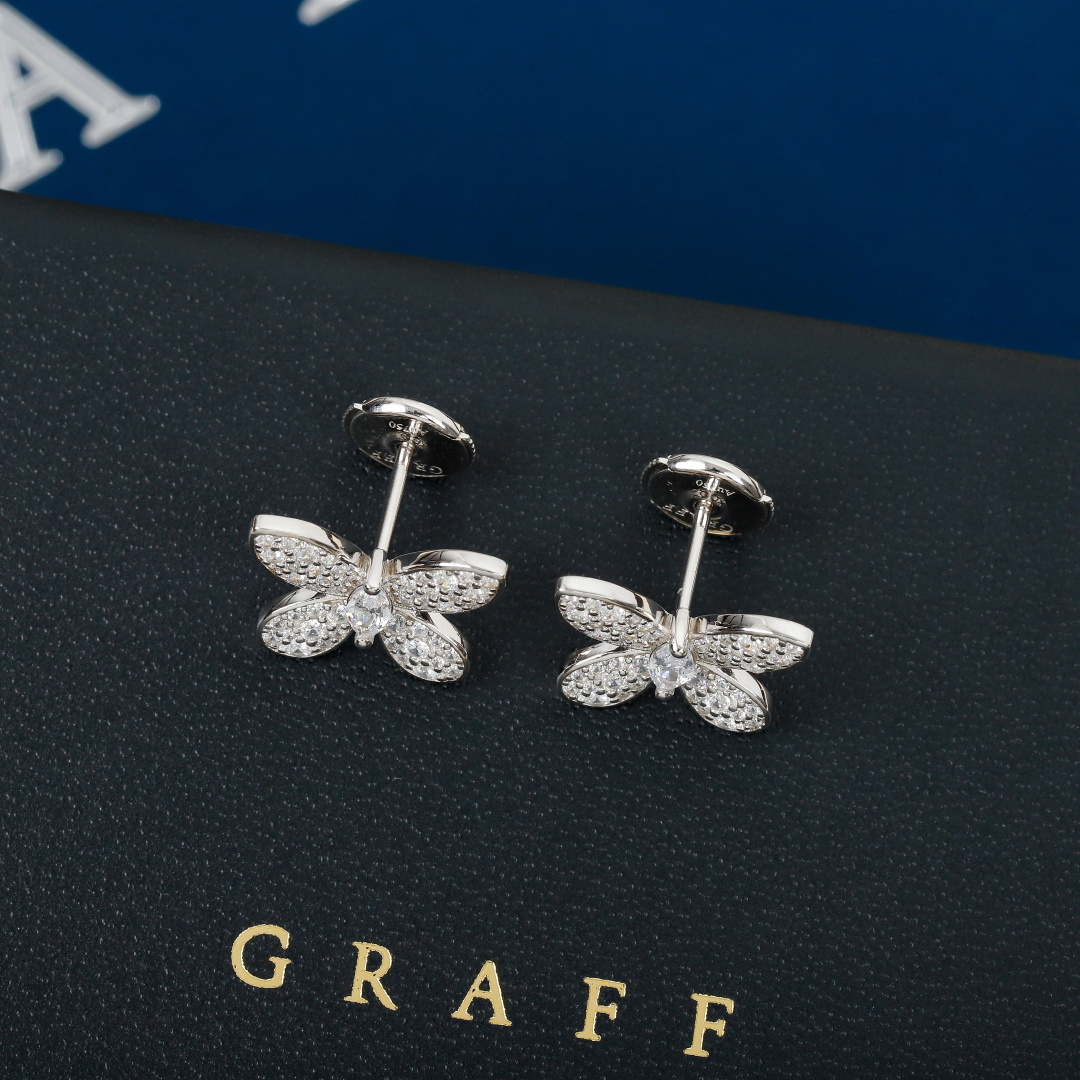 【】 缱绻蝴蝶耳钉 官网。63 000+ 认准唯一一家真正购入珠宝类官网开发的，可订做18K真金真钻版，