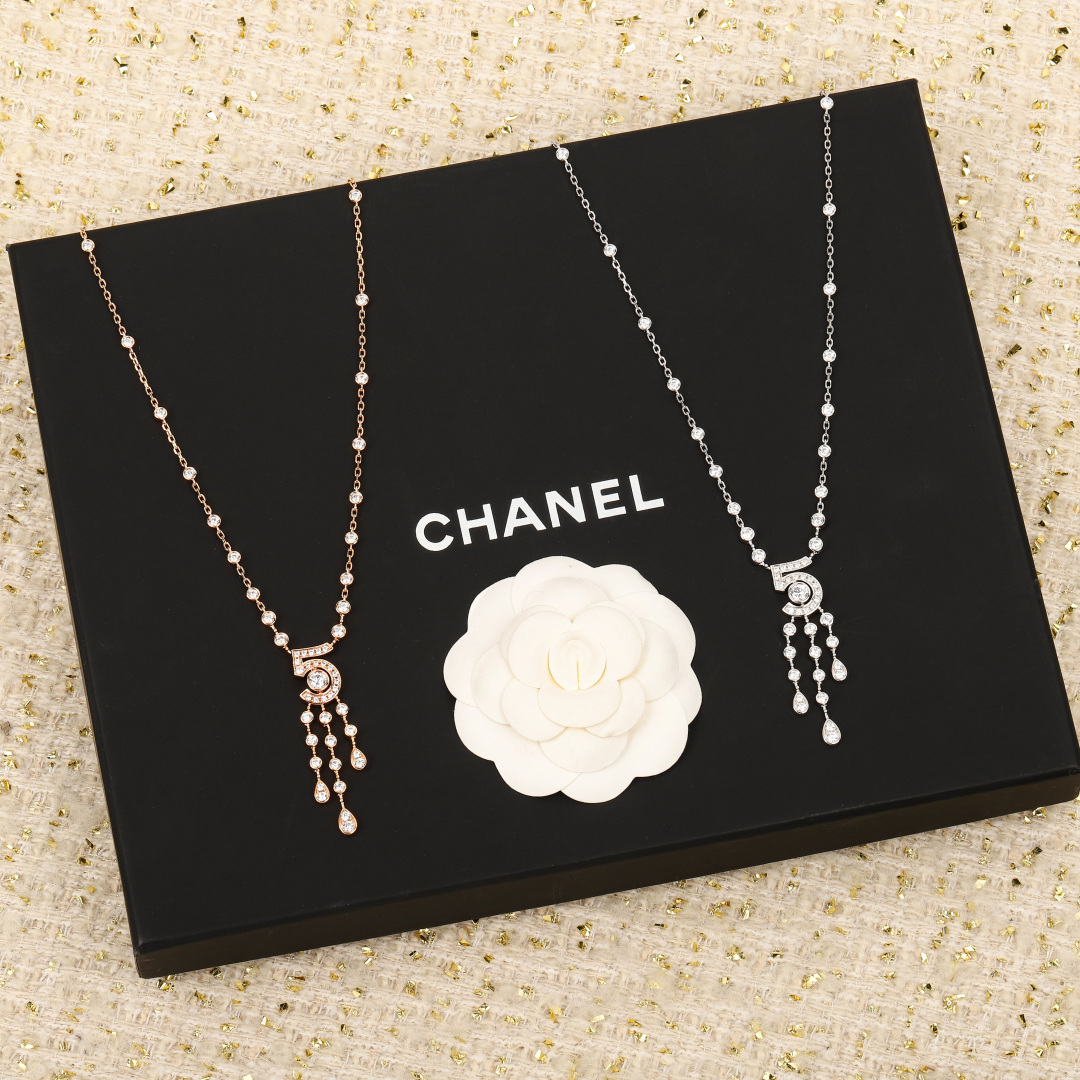 on the Pk market ❗ ️[Chanel's new N ° 5 necklace] Eternal N ° 5 series - Comprehensive