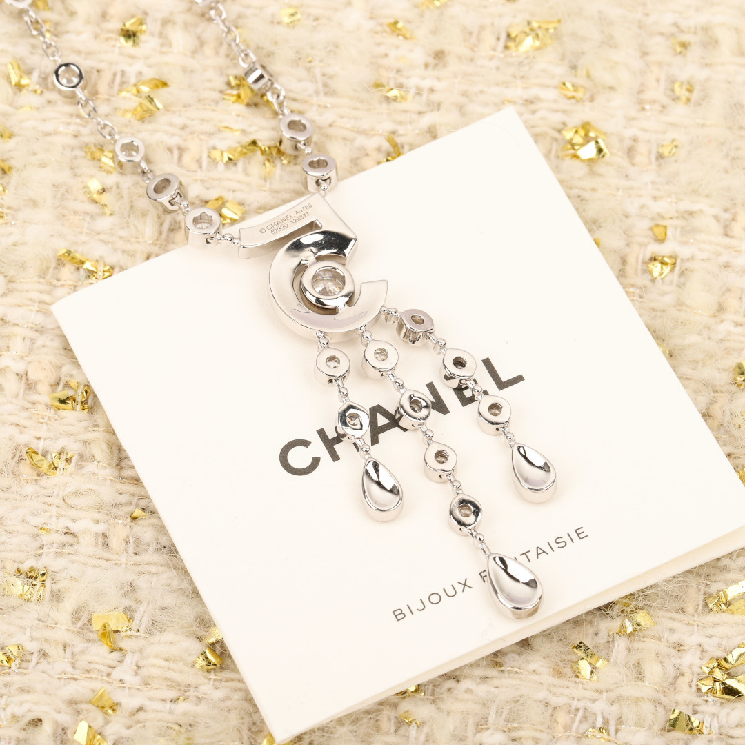 on the Pk market ❗ ️[Chanel's new N ° 5 necklace] Eternal N ° 5 series - Comprehensive 5
