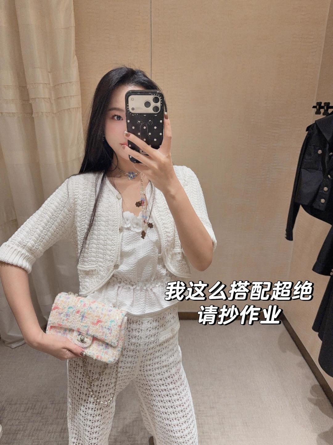 【】官网 7200！量大咨询客Fu❗️【香 牛仔蓝花花吊c项链】辛芷蕾同款😍26早春最。爆款仿牛仔系列❗