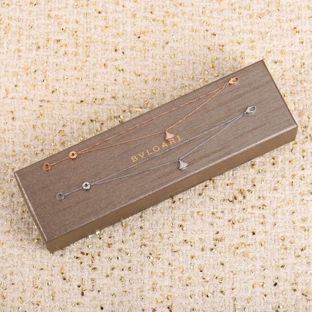 【】认准真正购入珠宝类官网开发的！可定制真金版，一样官网开发❗️两色【纯银精工版】灭世版的【Bvlg@r