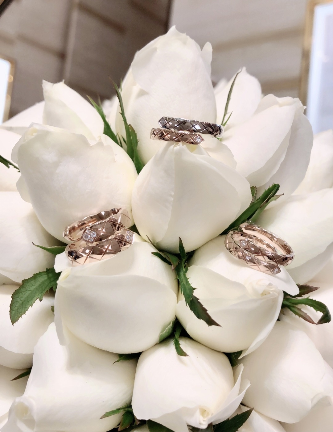 【】菱格双色戒指 官网。23 800+ 认准真正购入珠宝类官网开发的，只做对版的❗️可以订制真金真钻，量