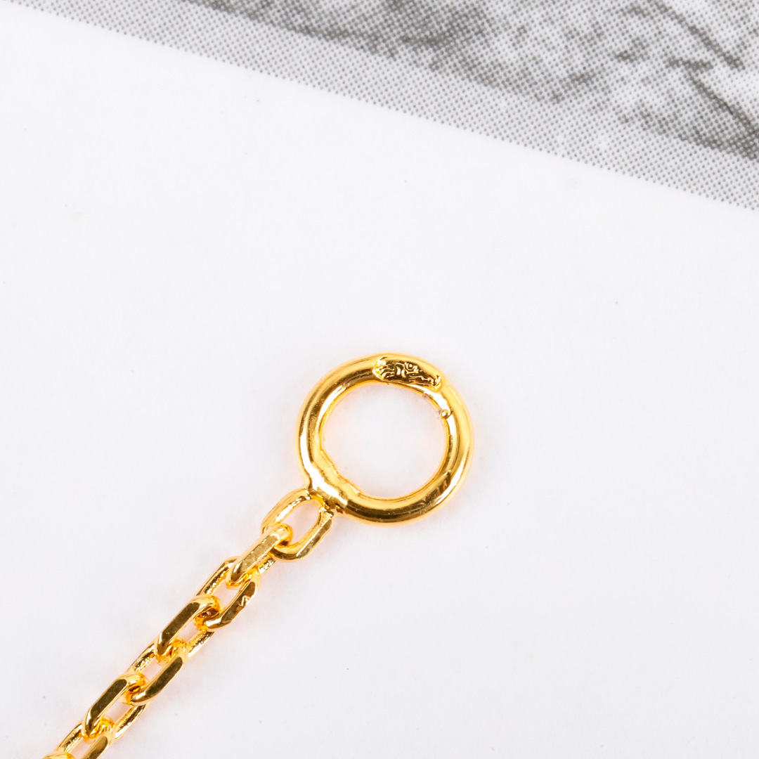 【】镭射项链，可订做18K真金真钻版，只做对版真金货，价询客Fu【纯银精工版】无敌完美的工艺，这个工艺，