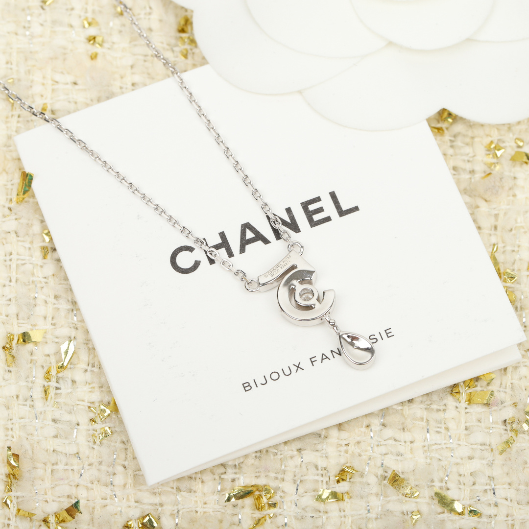 【】5字号项链 官网 。67 800+ 可订做真金真钻，只做对版官网真金货，Pk市面各种金货❗️【cha