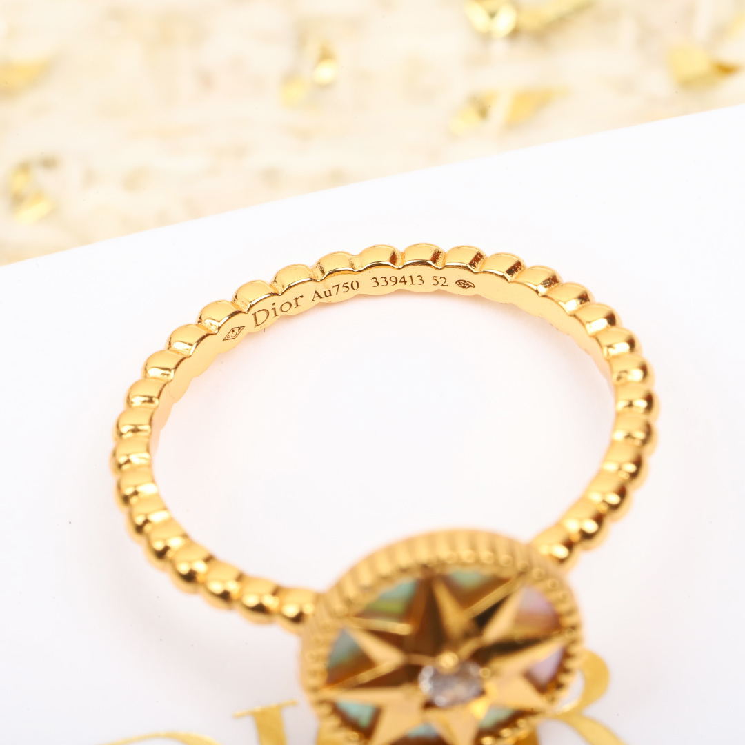 【】罗盘戒指，可订做18K真金真钻版，只做对版真金货，价询客Fu，Pk市面各种金货❗️维多利娅·德卡斯特