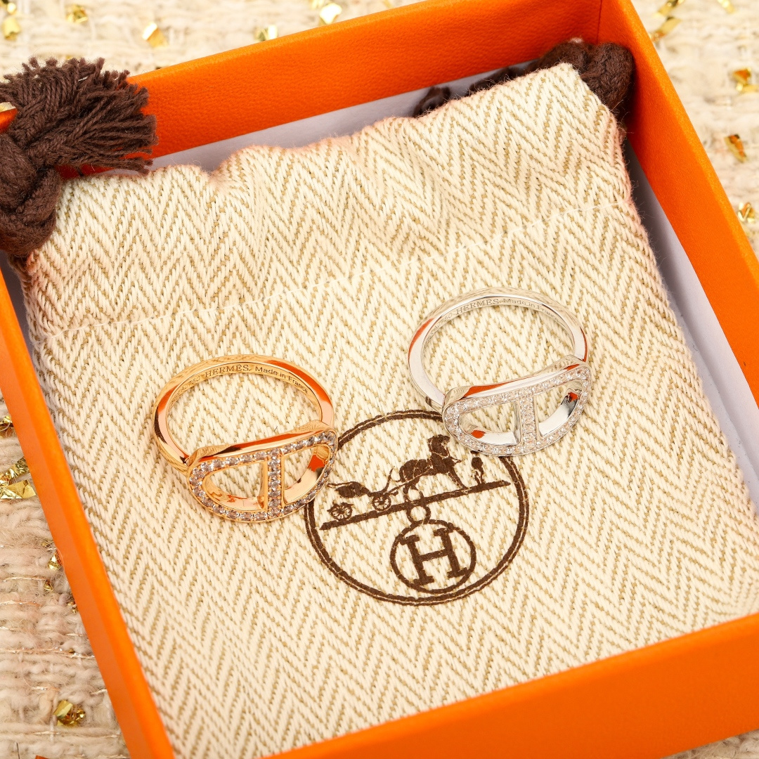 【】 猪鼻子戒指，可订做真金真钻，只做对版官网真金货，Pk市面各种金货❗️量大咨询客FuChaine d