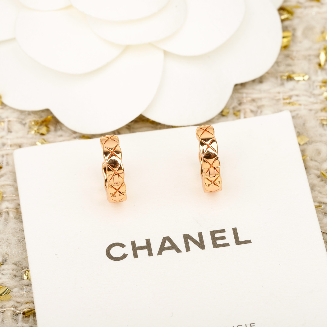 Chanel Haute Joaillerie Fine Jewelry Earrings Necklace Ring Ref.3099B217 3