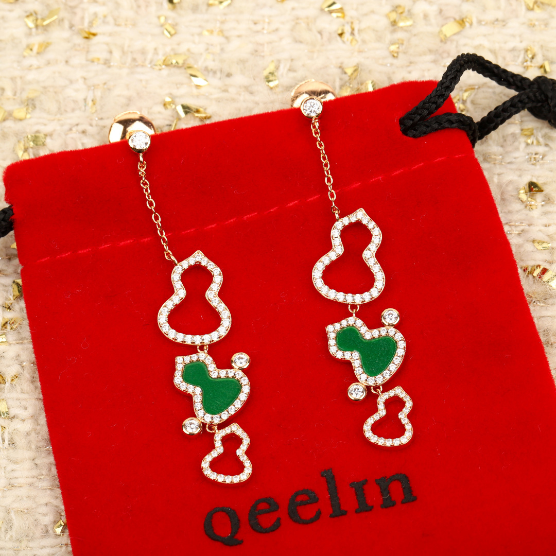 Chanel Haute Joaillerie Fine Jewelry Earrings Necklace Ring Ref 3