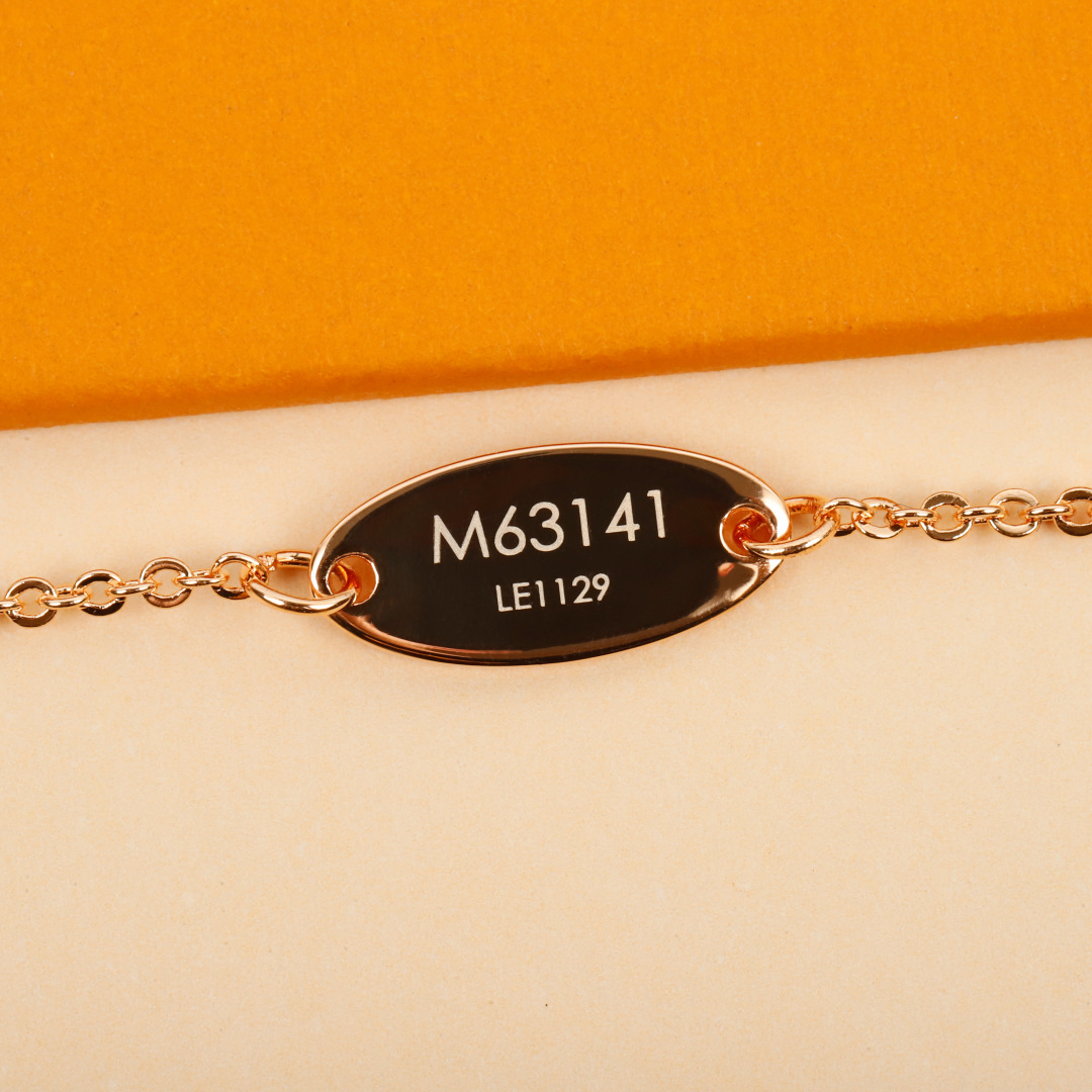 Valextra Haute Couture Haute Couture Fine Jewelry Necklace Bracelet Ring 6