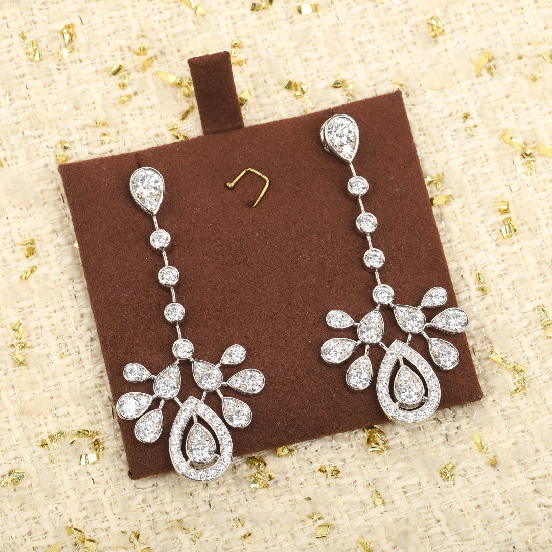 Chanel Haute Joaillerie Fine Jewelry Earrings Necklace Ring Ref.93F910B2 2
