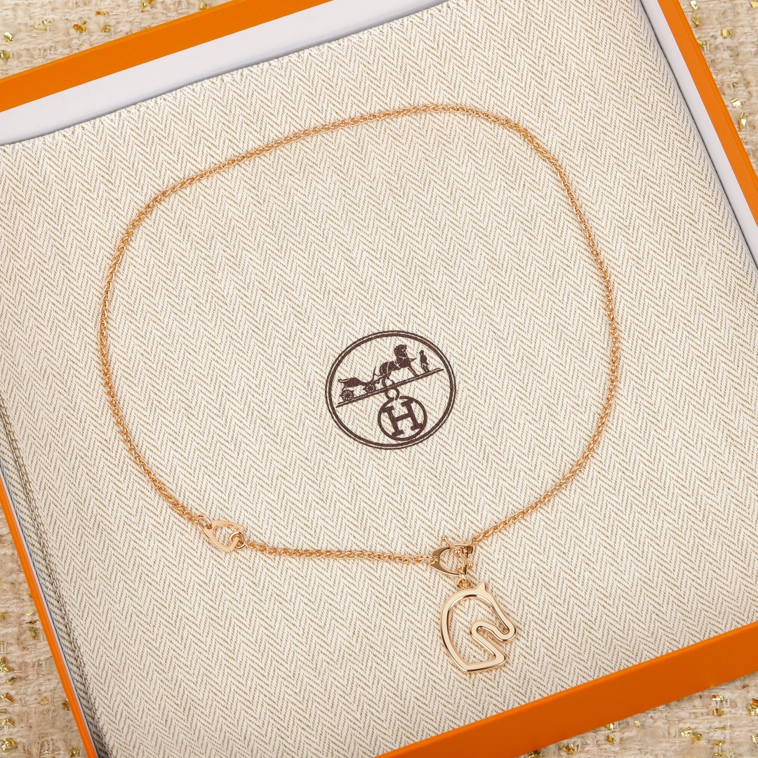 Hermes Cheval necklace rose gold 40cm