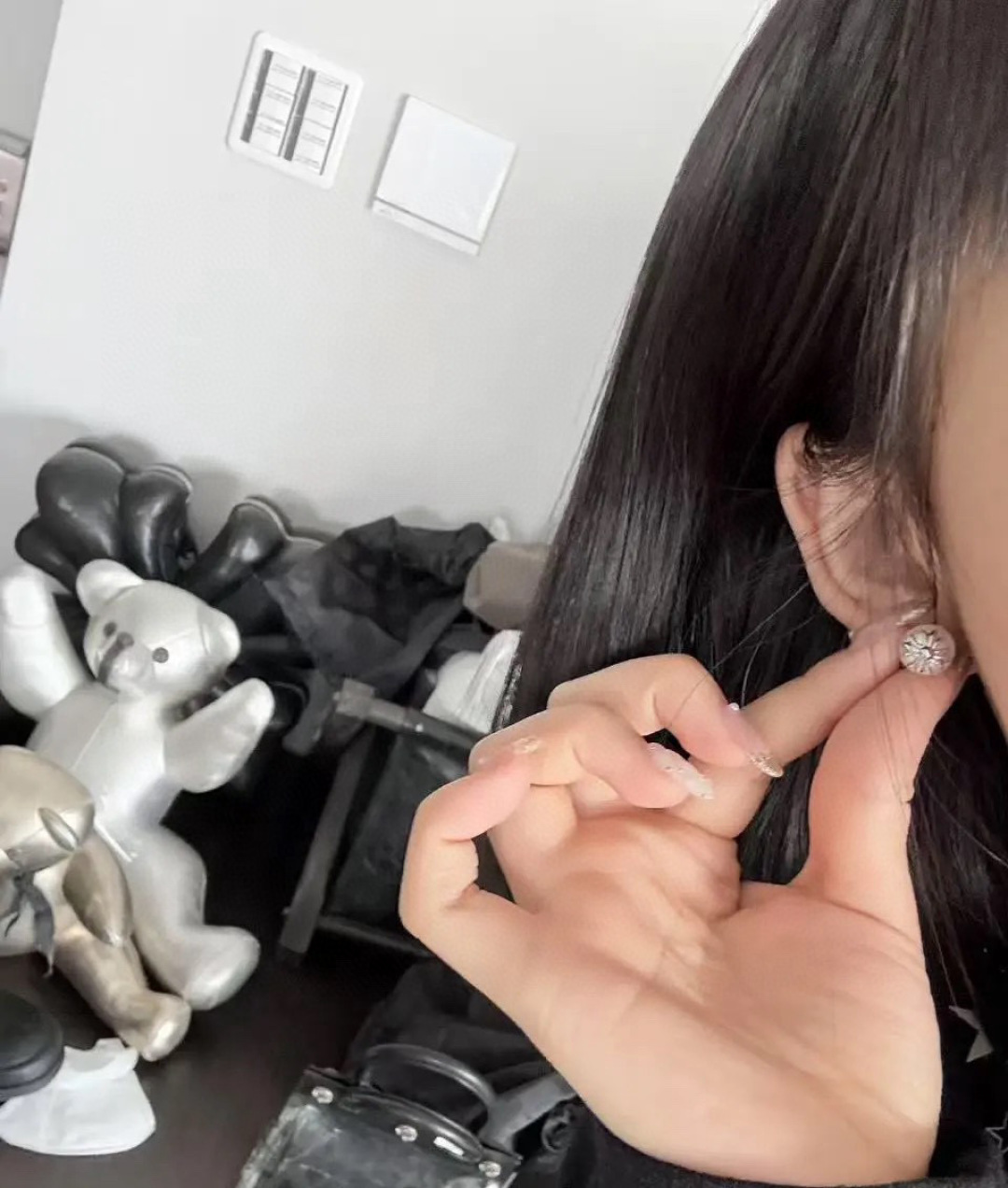 【】巨巨巨火爆。吹爆它❗️【纯银精工版】【克 联名珍珠十字架耳钉】 𝐶ℎ𝑟𝑜𝑚𝑒 𝐻𝑒𝑎𝑟𝑡𝑠✖️mik