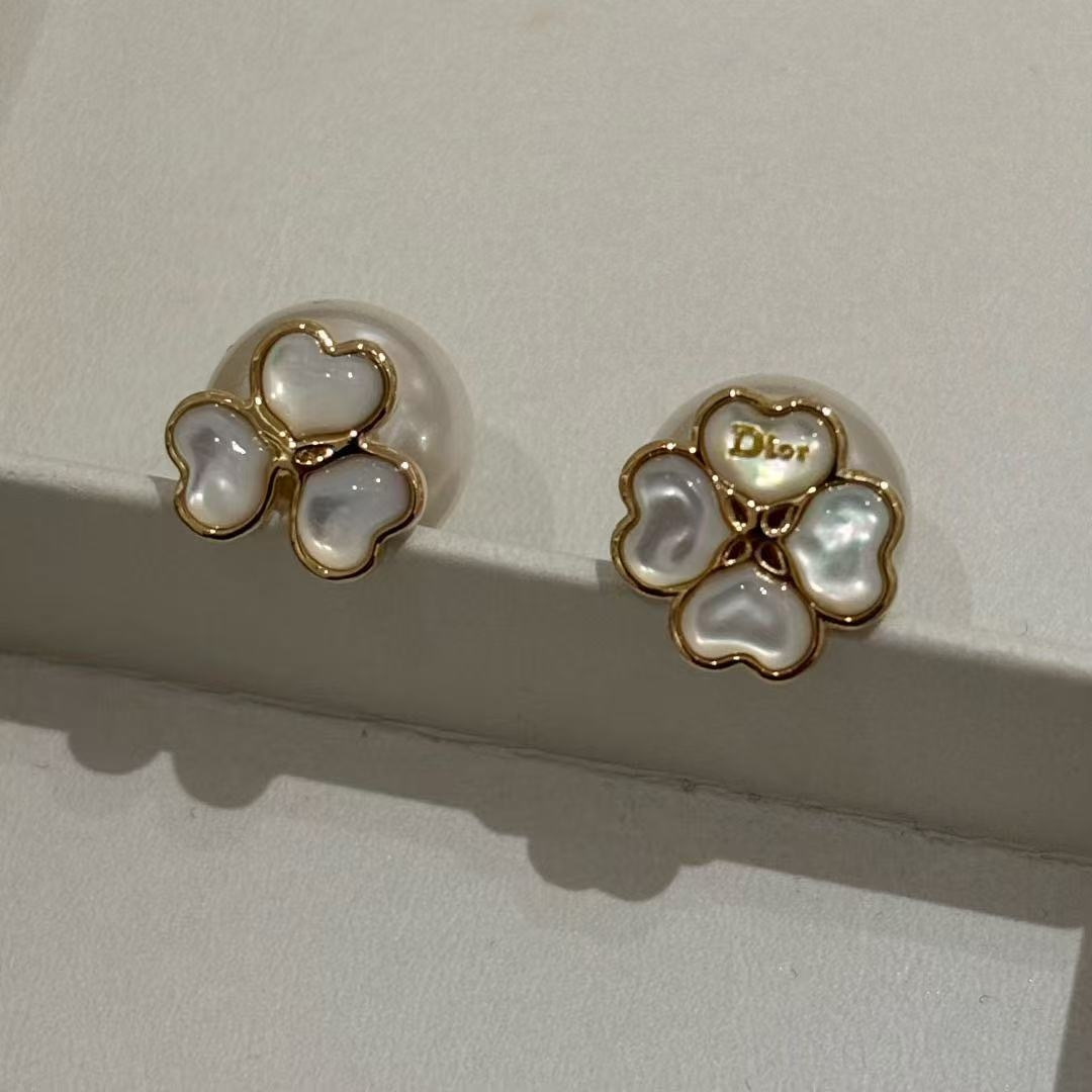 디올 귀걸이 133798 Dior Earrings
