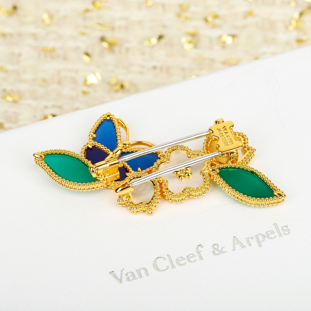 Van Cleef Arpels Four Seasons Flower Butterfly Brooch brooch Yellow gold metal white mother-of-pearl green malachite blue lapis lazuli and blue agate stones 3 5cm width