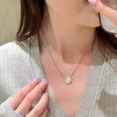 【】可订做真金真钻,只做对版官网真金货,Pk市面各种金货❗️ 驴🏠 Color Blossom系列的项链,以品牌 【】可订做真金真钻,只做对版官网真金货,Pk市面各种金货❗️ 驴🏠 Color Blossom系列的项链,以品牌