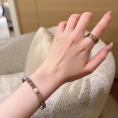 【】卡🏠LOVE系列宽版素圈戒指❗️可定制真金版,量大咨询客Fu❗️ (Cartier)LOVE系列宽版素圈戒指 【】卡🏠LOVE系列宽版素圈戒指❗️可定制真金版,量大咨询客Fu❗️ (Cartier)LOVE系列宽版素圈戒指