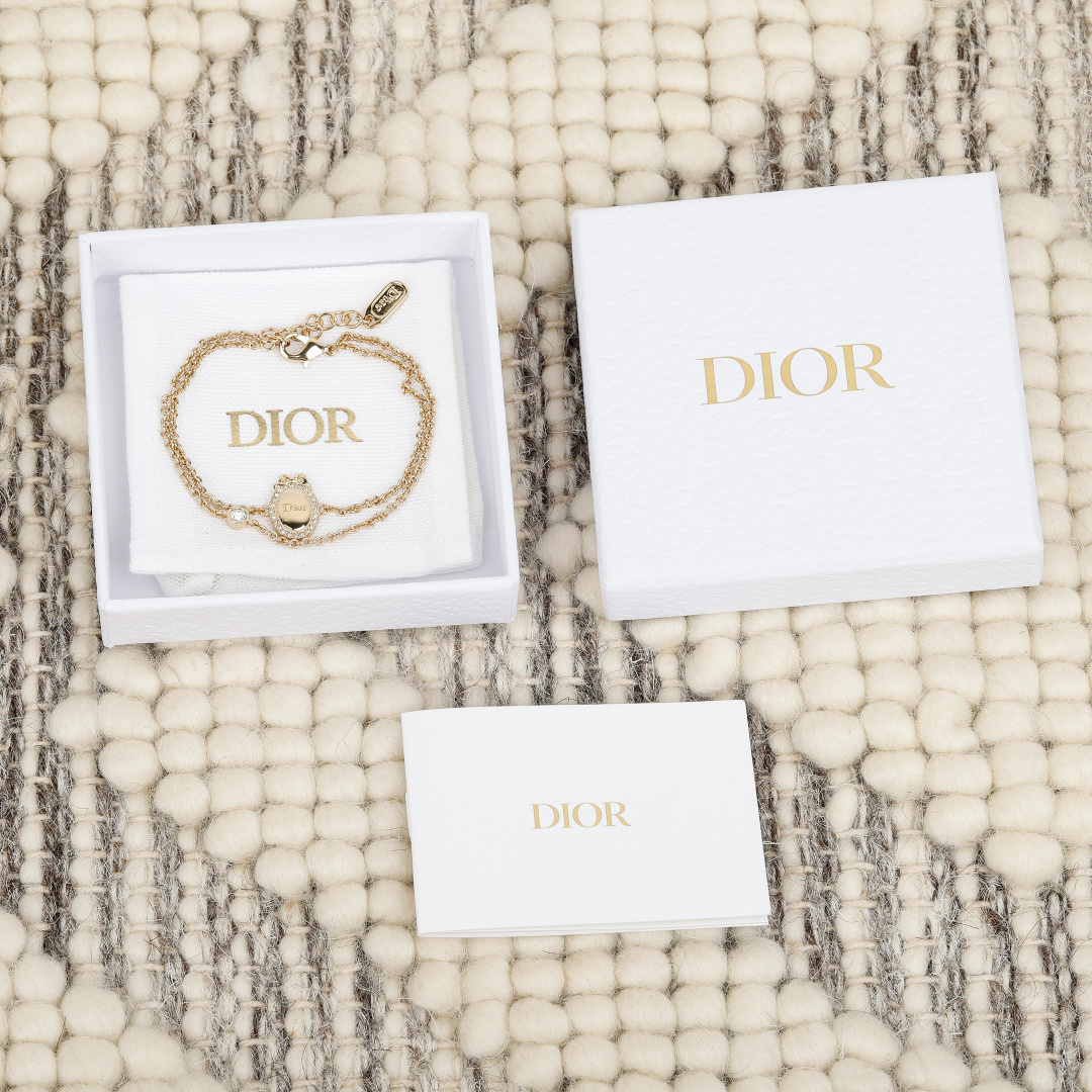 DIOR Necklace Bow Badge