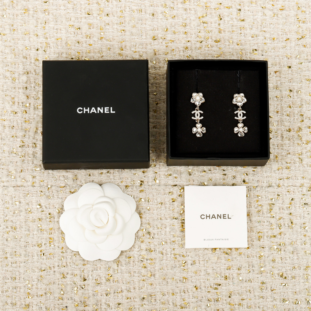 CHANEL 耳環 山茶花 雙C 四葉草 水晶