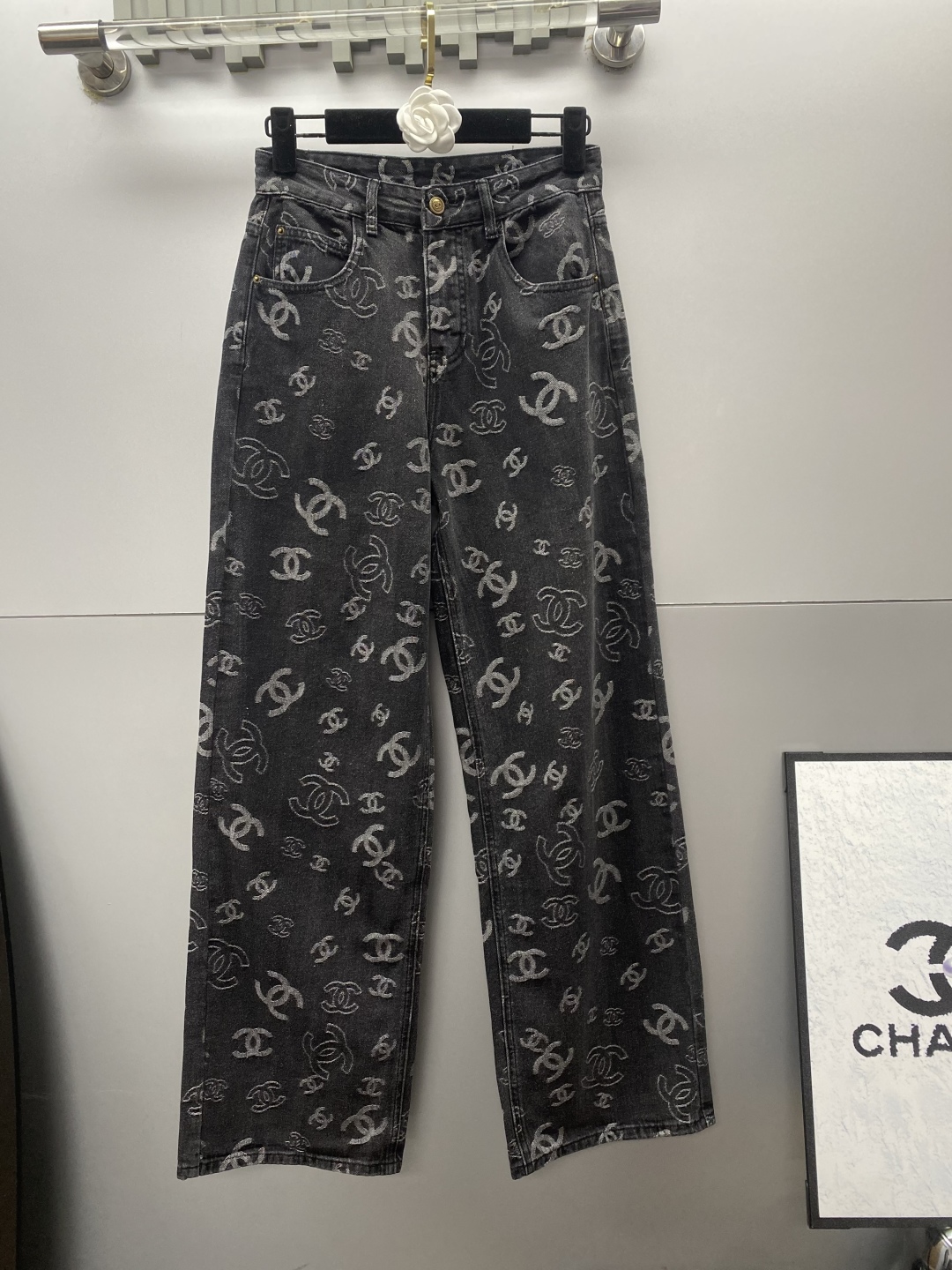 Chanel High-Waisted Wide Leg Jeans Y2K Style, High Quality Fabrics, Slim Fit 2 cmp i1741622192776 5992 0 0
