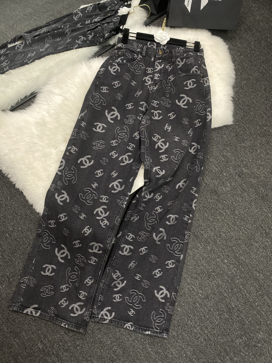 Chanel High-Waisted Wide Leg Jeans Y2K Style, High Quality Fabrics, Slim Fit 5 cmp i1741622194620 1033 0 3