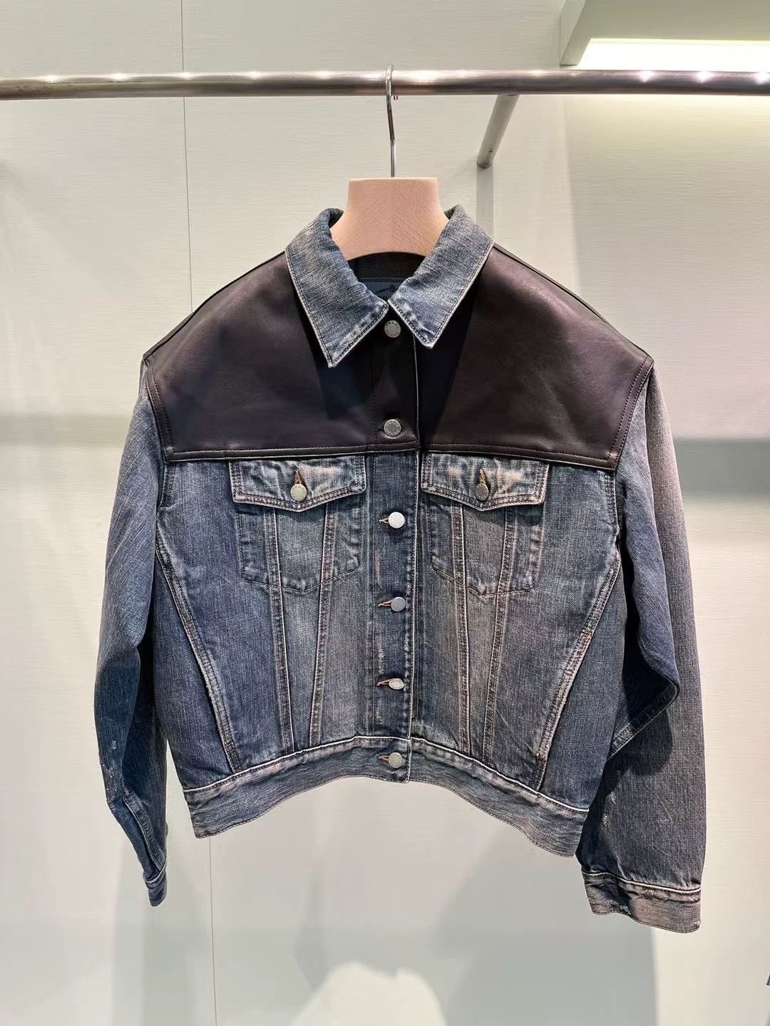 Prada 2025 Early Autumn Leather Denim Patchwork Jacket Unisex Blue 5 cmp i1753767241650 2424 0 0