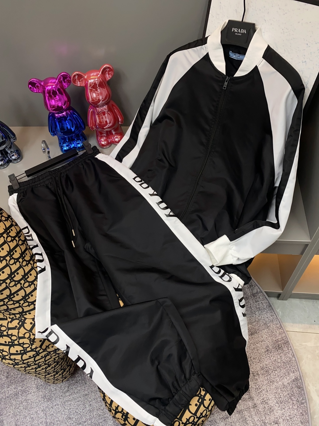 Prada 2025 Sportswear Set Logo Striped Jacket with Drawstring Pants 6 cmp i1754366170519 1900 0 5