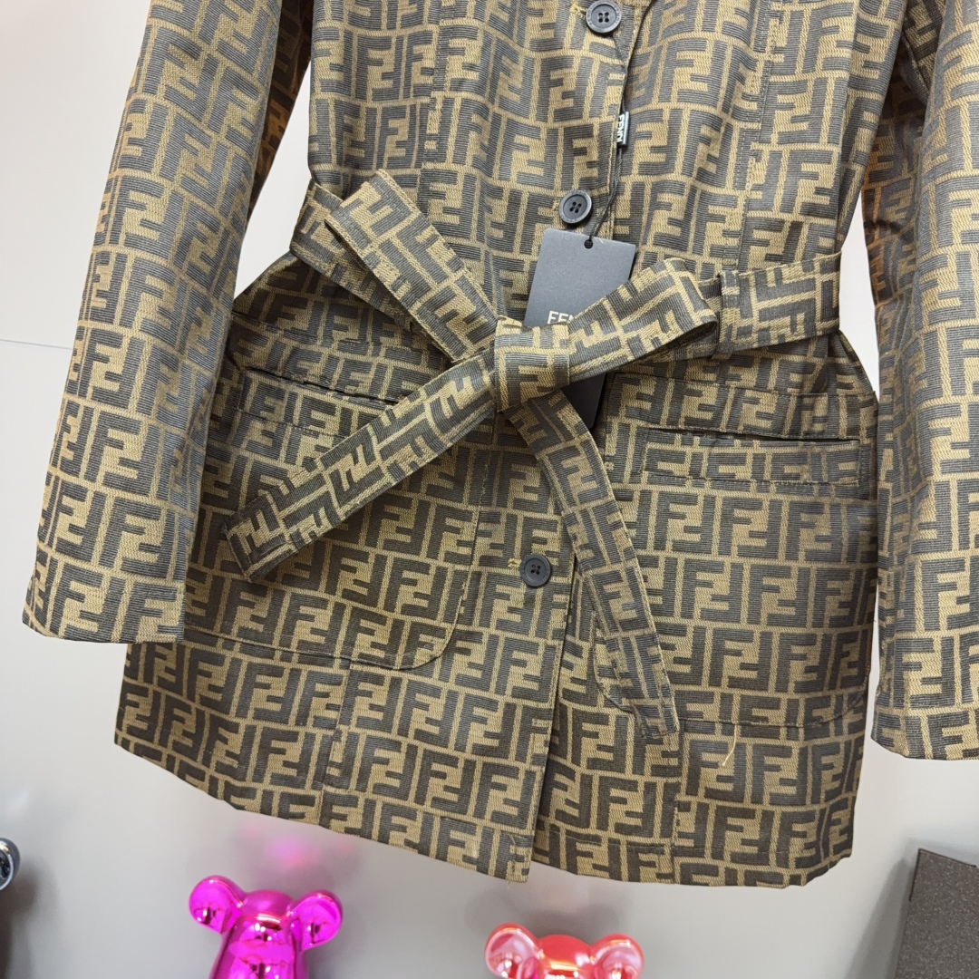 Fendi Jacquard Trench Coat, Convertible Collar, Double F Monogram, Brown 9 cmp i1754489970695 2940 0 7