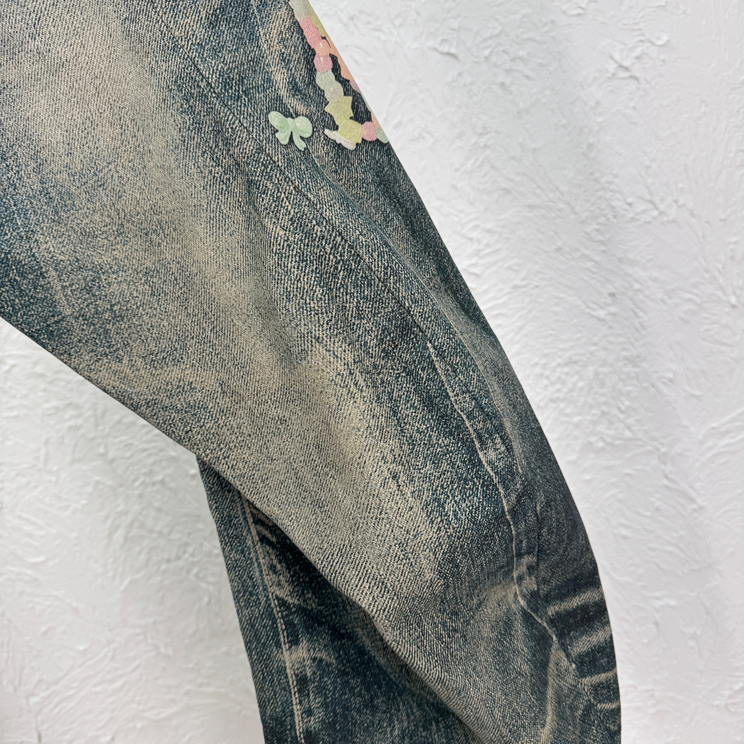 Acne Studios 3D Printed Jeans with Chain Details - Stylish and Unique Denim 3 cmp i1737349843441 3982 0 2