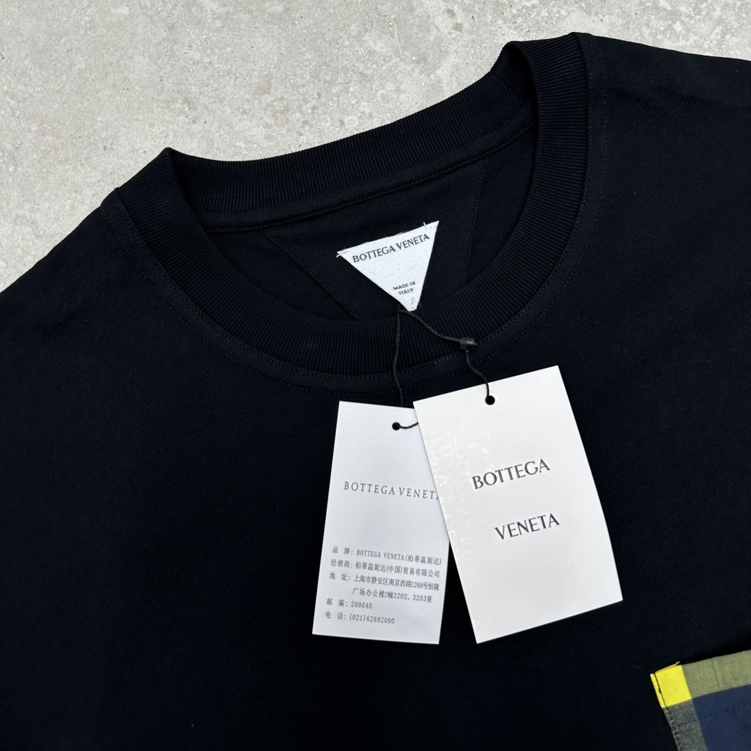 Bottega Veneta Black Crew Neck T-Shirt with Check Pocket S-XL 6 cmp a1740983016500 8033