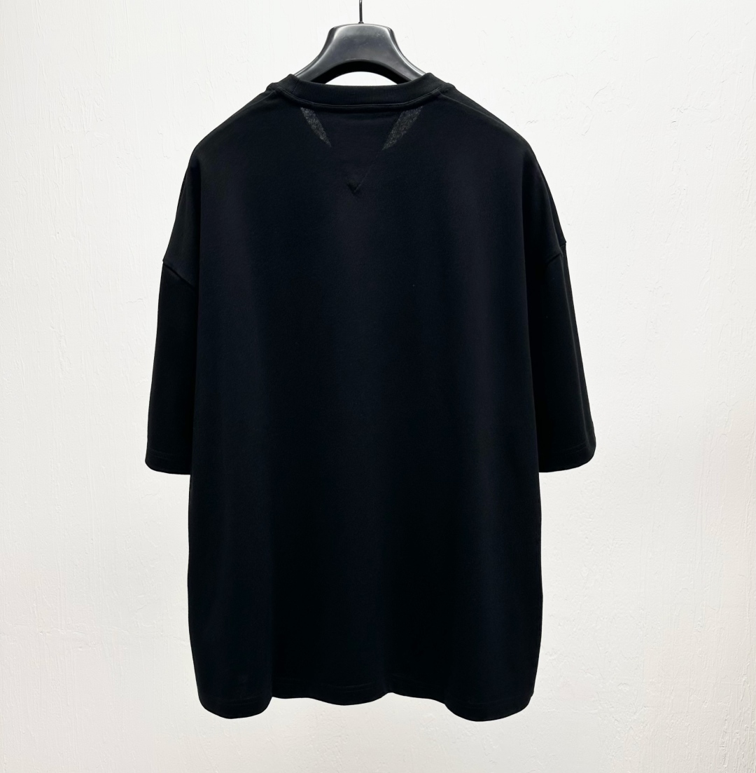 Bottega Veneta Black Crew Neck T-Shirt with Check Pocket S-XL 5 cmp a1740983016502 7630