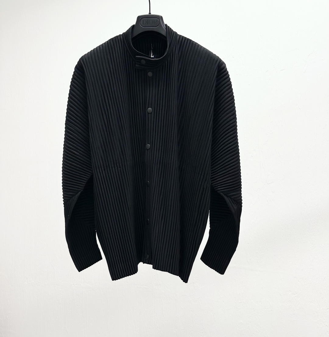 NO:822802,lssey M1yake Issey Miyake stand collar jacket, sizes 1-4,,isseymiyake,jackets & coats,19860909lssey M1yake 三宅一生立领外套 尺码1-4码,,isseymiyake,jackets & coats,,Women's clothing