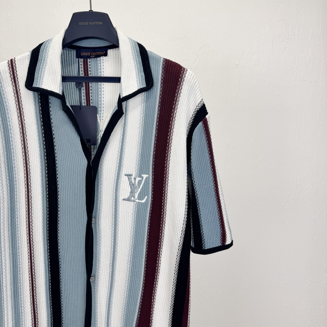 Louis Vuitton Striped Jersey Knit Shirt - Stylish and Comfortable (S-XL) 4 cmp i1748587815192 4185 0 2