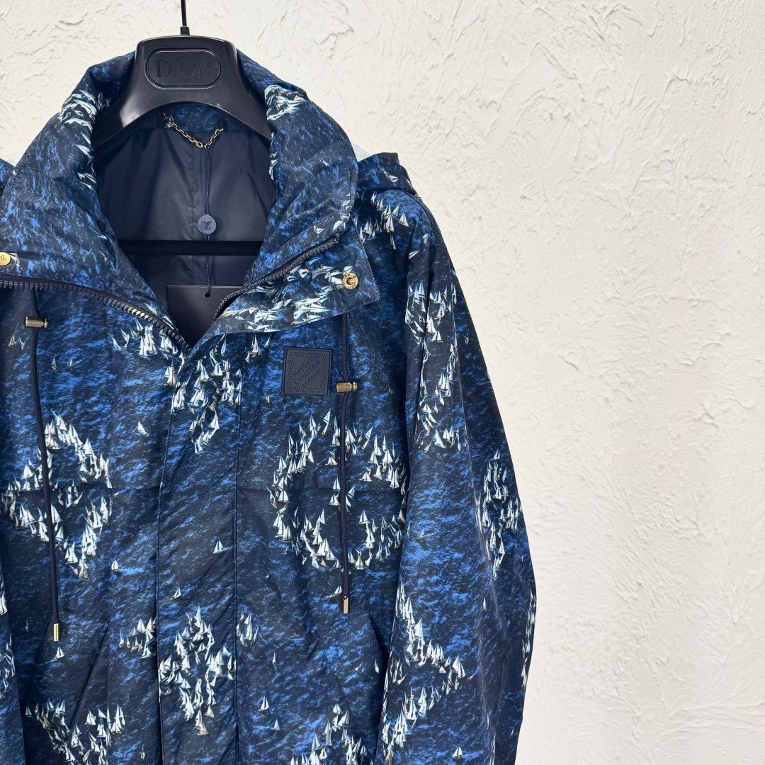 Louis Vuitton Monogram Printed Windbreaker Jacket with Hood - S to XL 3 cmp a1749105769582 5153
