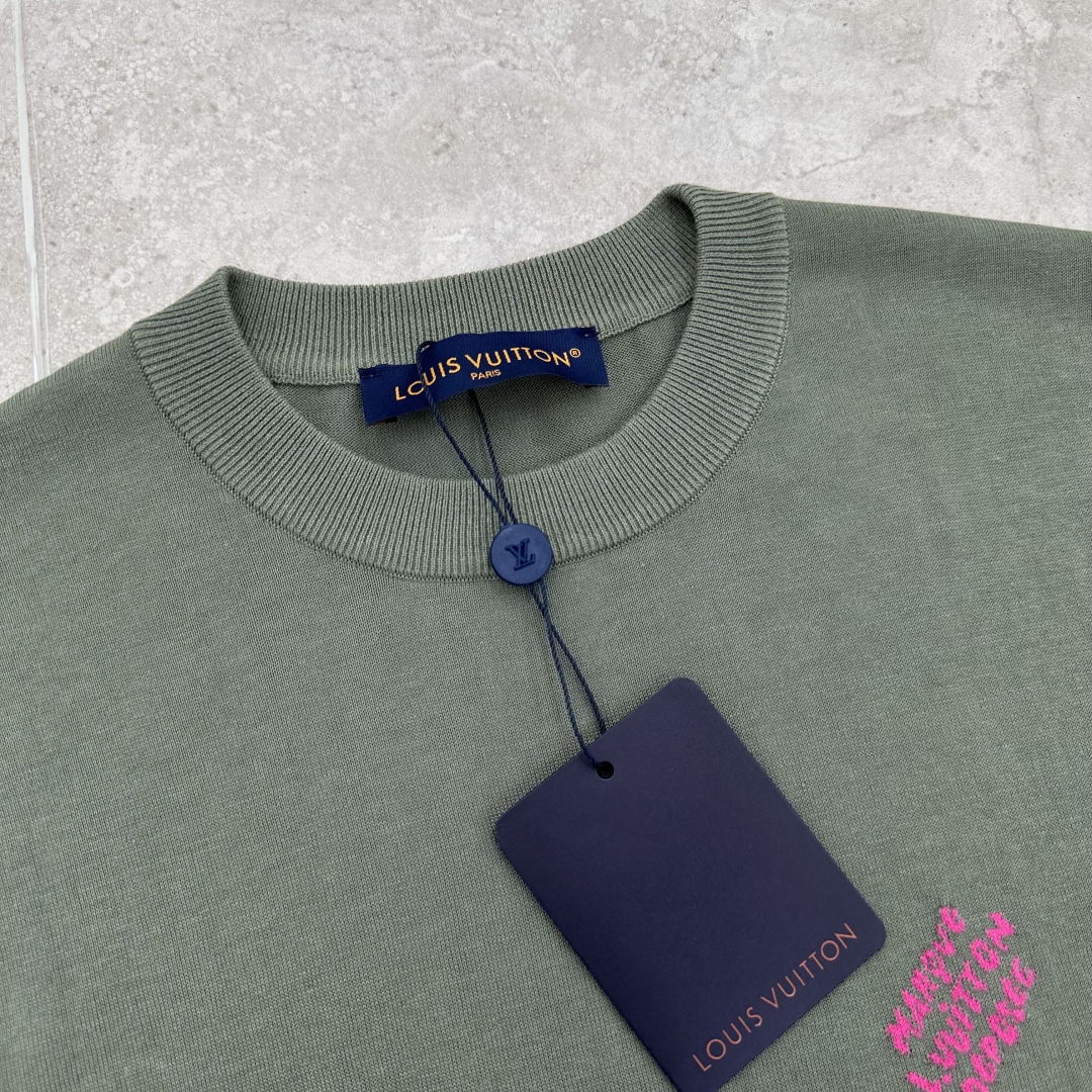 Louis Vuitton Men's Green Jacquard Knit Short Sleeve Crew Neck T-Shirt 7 cmp a1750829987019 4206