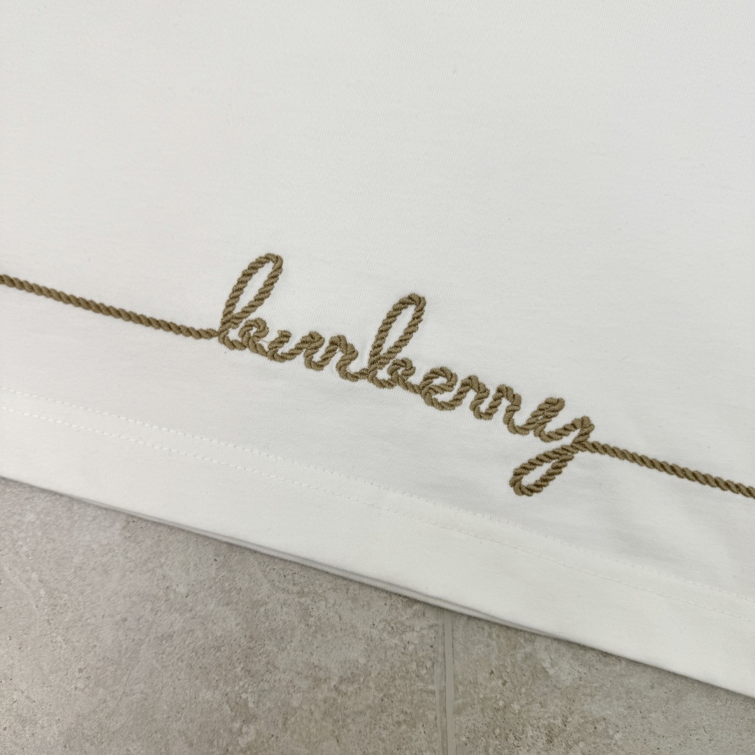 Burberry Embroidery Crew Neck T-Shirt, Classic Fit, Soft Cotton Fabric 8 cmp a1752391856605 8880