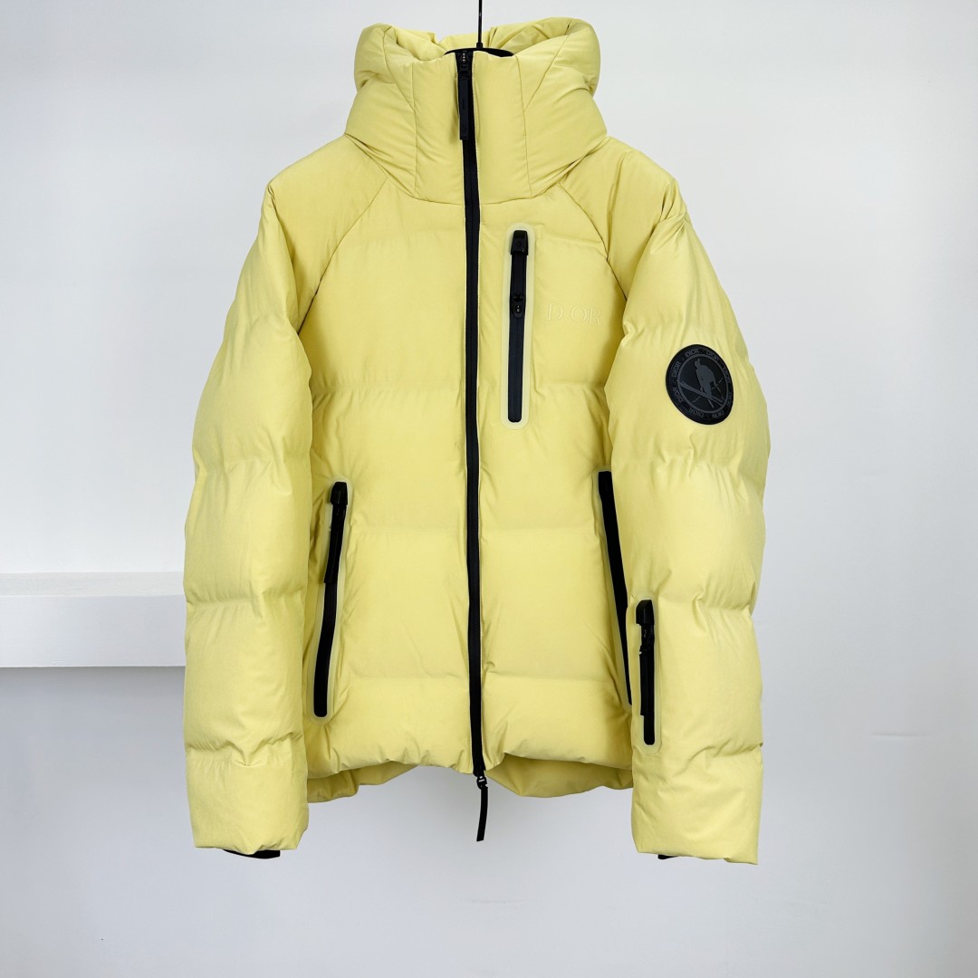 Diorr & Decent x Descente Outdoor Skating Puffer Jacket in Yellow 1 cmp a1755680067373 4348