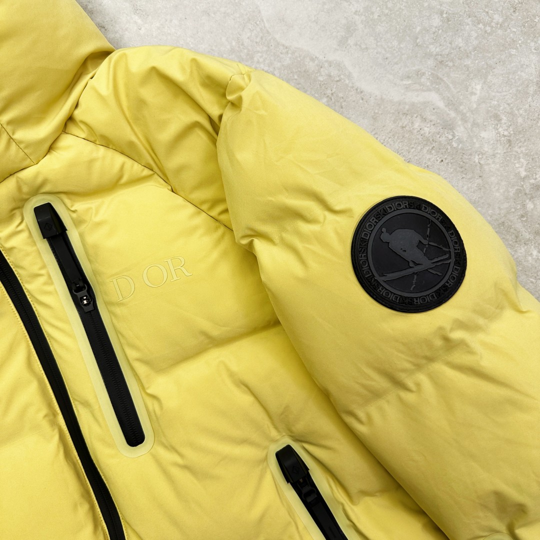 Diorr & Decent x Descente Outdoor Skating Puffer Jacket in Yellow 6 cmp a1755680072682 4508