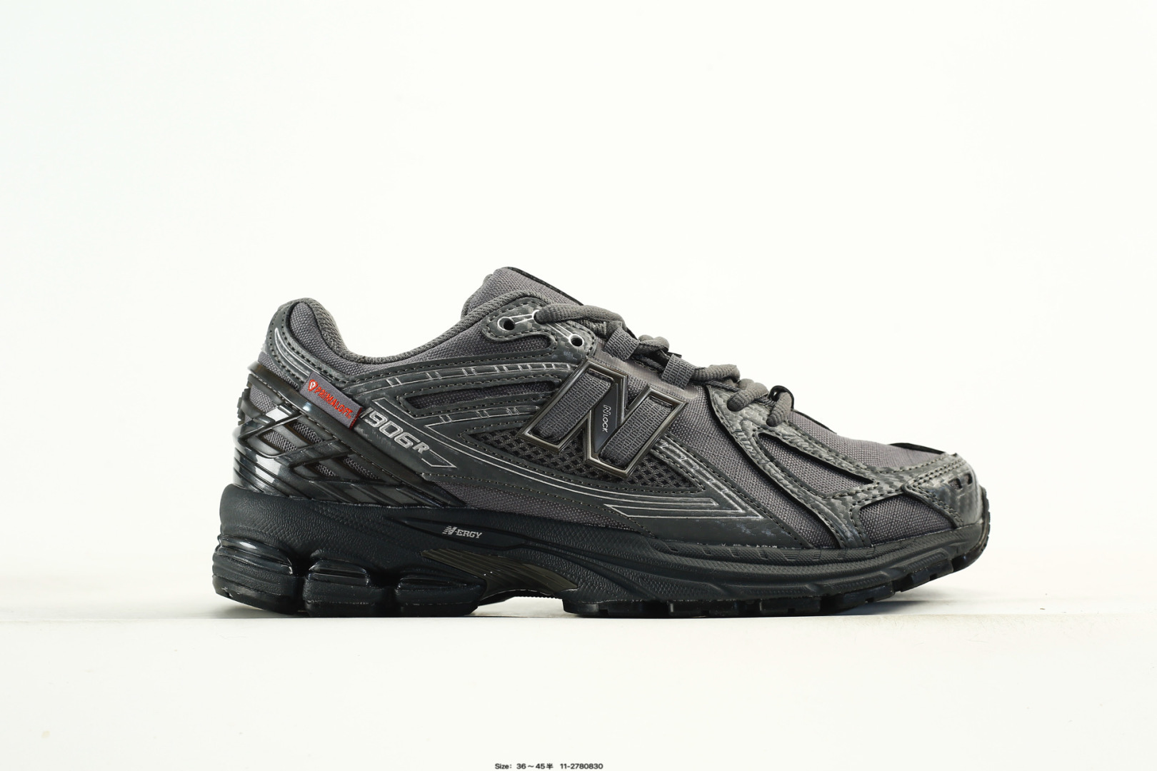 💰150
公司级✅New Balance M1906系列 新百伦 复古单品宝藏老爹鞋款
复古元素叠加 质感超级棒 原楦版型材料细节做工精细 作为NB最经典的档案鞋型之一
官方货号:U1906ROF
尺码:36 37 37.5 38 38.5 39.5 40 40.5 41.5 42 42.5 43 44 45
编码:11-2780830