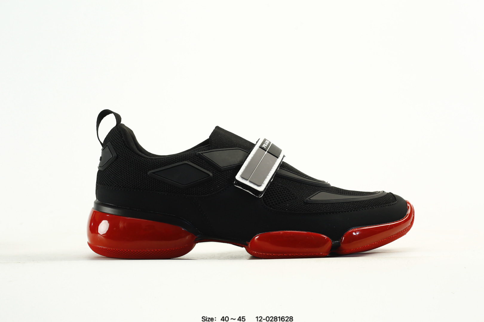 PRADA系列/Prada 普拉达b男士运动休闲跑步鞋 时尚板鞋 PRADA.普拉达高端品牌休闲慢跑鞋 完美做工.演绎完美选择的你. 编码:12-0281628