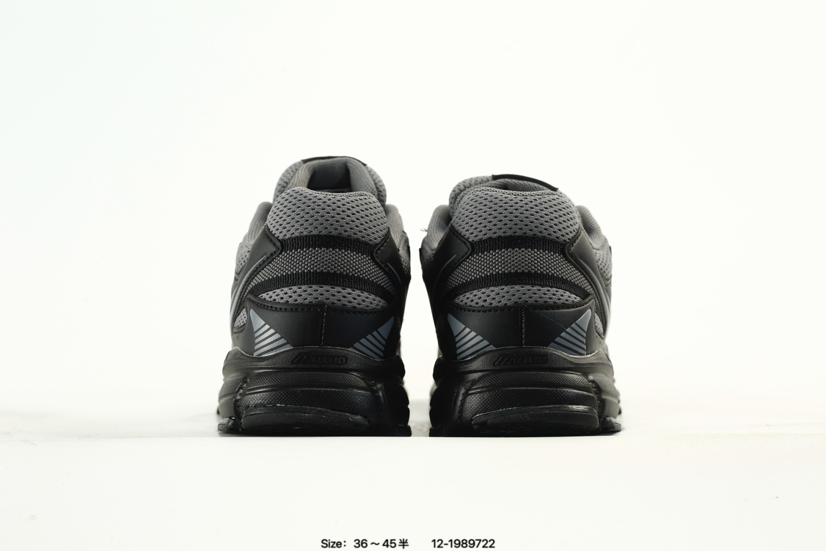 💰160
真标半码MIZUNO SPEED 2K 美津浓男女城市机能山系运动休闲鞋脏脏鞋
货号:D1GH222911
尺码:36 36.5 37.5 38 38.5 39 40 40.5 41 42 42.5 43 44 45
编码：12-1989722