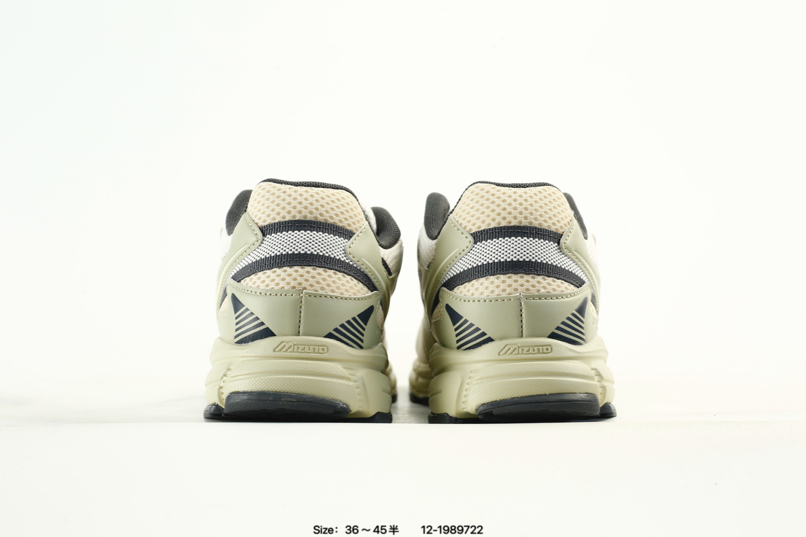 💰160
真标半码MIZUNO SPEED 2K 美津浓男女城市机能山系运动休闲鞋脏脏鞋
货号:D1GH222911
尺码:36 36.5 37.5 38 38.5 39 40 40.5 41 42 42.5 43 44 45
编码：12-1989722