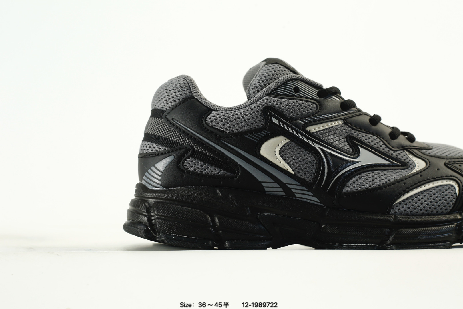 💰160
真标半码MIZUNO SPEED 2K 美津浓男女城市机能山系运动休闲鞋脏脏鞋
货号:D1GH222911
尺码:36 36.5 37.5 38 38.5 39 40 40.5 41 42 42.5 43 44 45
编码：12-1989722