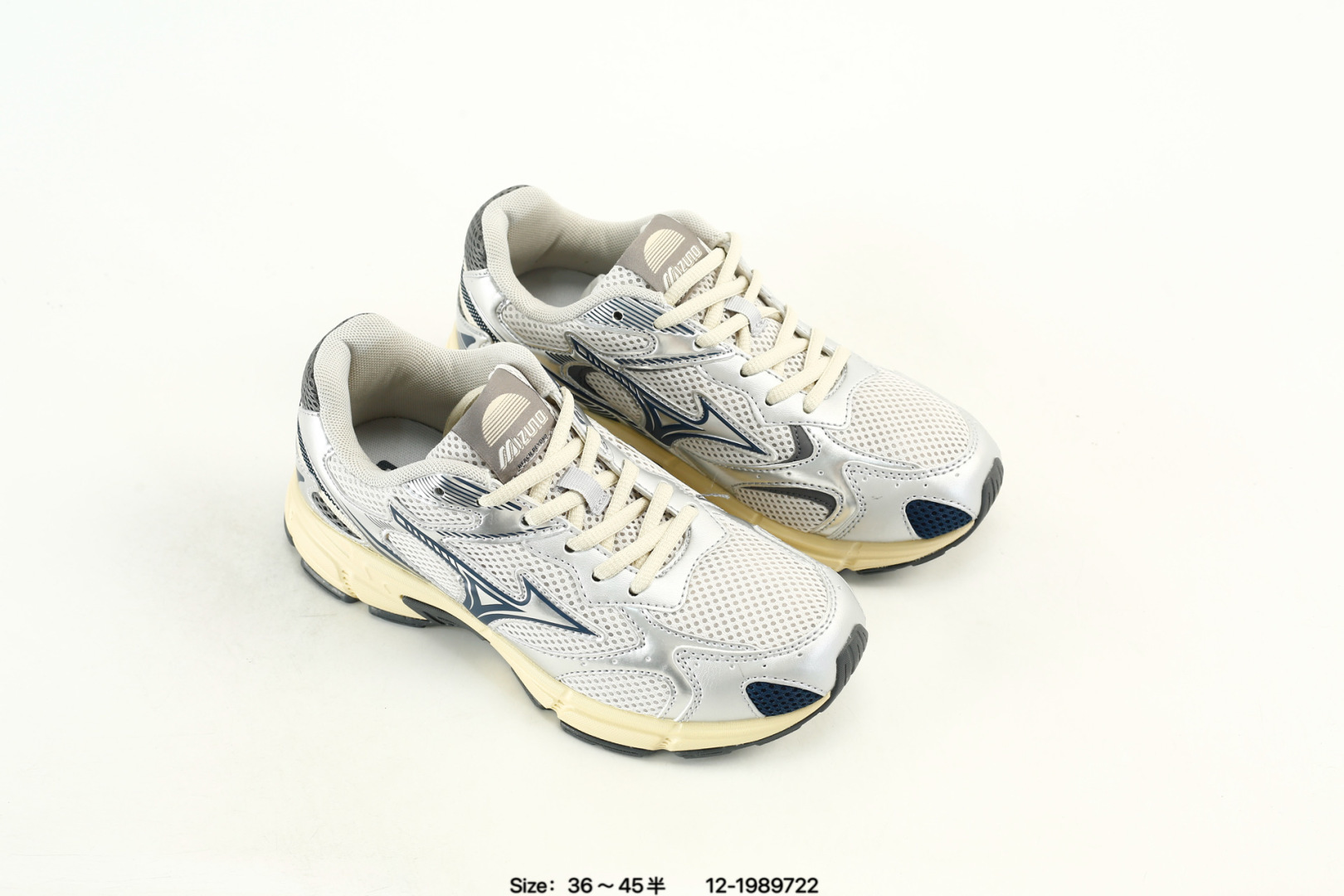 💰160
真标半码MIZUNO SPEED 2K 美津浓男女城市机能山系运动休闲鞋脏脏鞋
货号:D1GH222911
尺码:36 36.5 37.5 38 38.5 39 40 40.5 41 42 42.5 43 44 45
编码：12-1989722